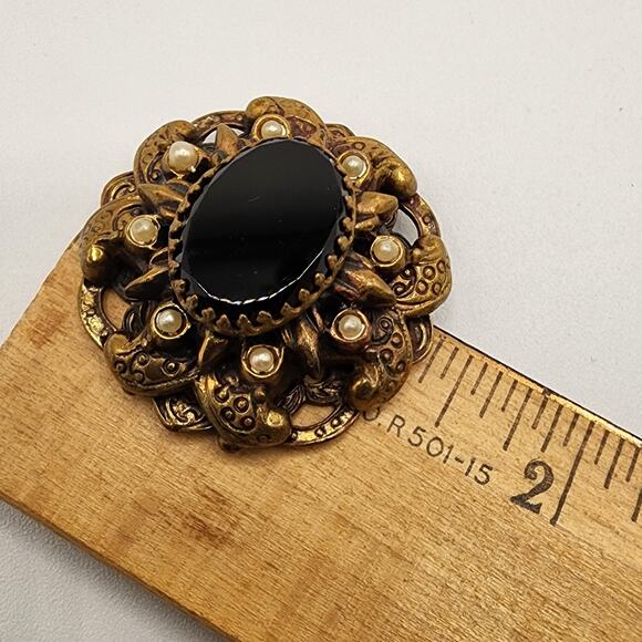 Antique Victorian Mourning Brooch c.1890–1910 with Later Safety Clasp Conversion - Picture 8 of 8
